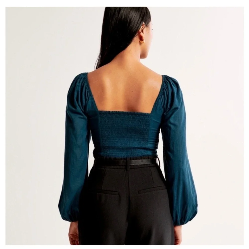 ABERCROMBIE & FITCH Ruched V-Neck Puff Sleeve Smocked Cotton Top Medium Teal NEW